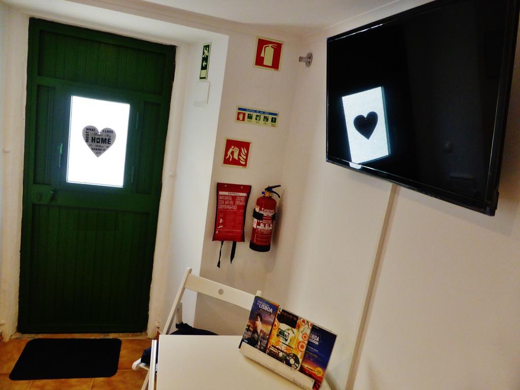Apartamento Embaixador Mateus Lisboa Quarto foto